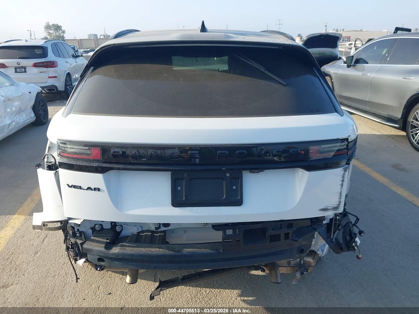 2025 Land Rover Range Rover Velar P250 Dynamic Se VIN: SALYL2EX5SA806322 Lot: 44705513