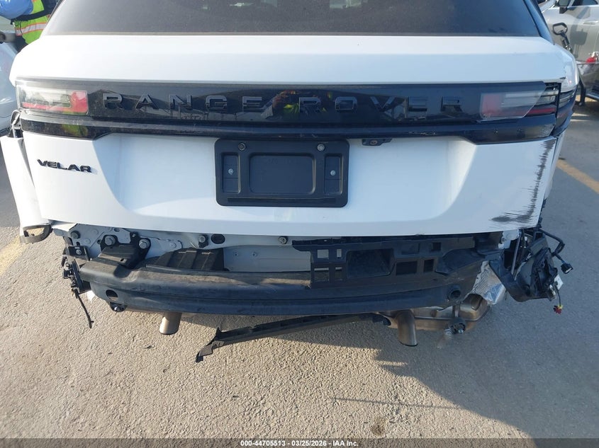 2025 Land Rover Range Rover Velar P250 Dynamic Se VIN: SALYL2EX5SA806322 Lot: 44705513