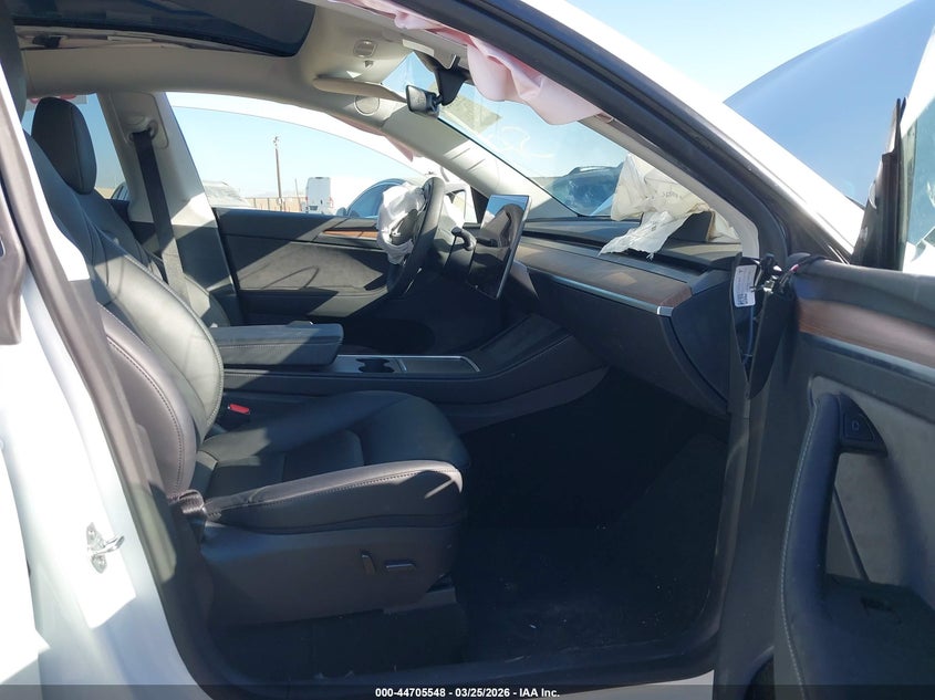 2024 Tesla Model Y Long Range Single Motor Rear-Wheel Drive/Rwd