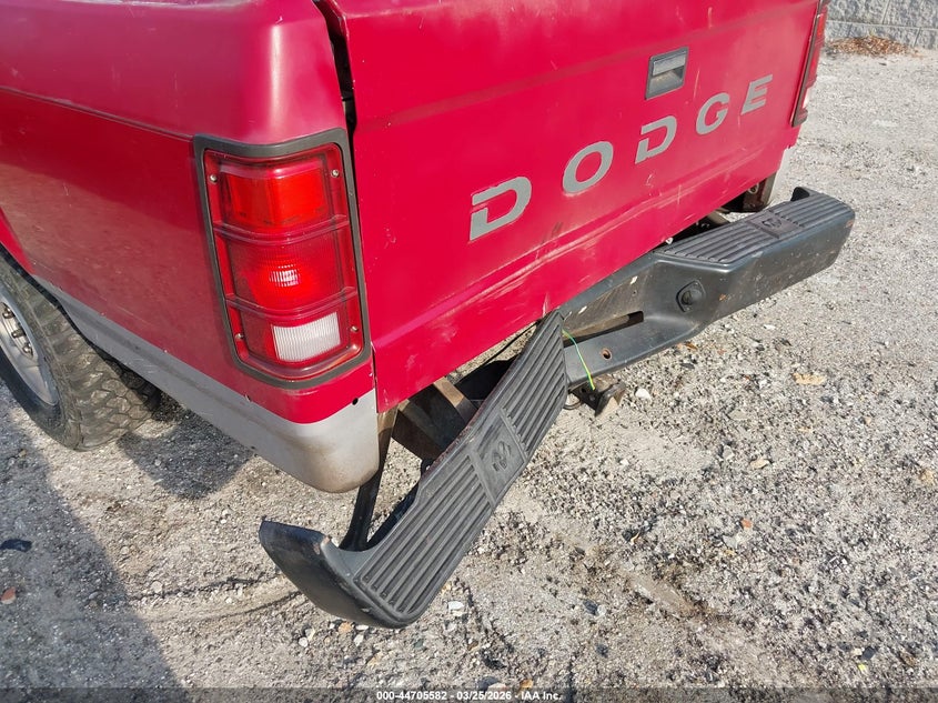 1989 Dodge Dakota VIN: 1B7FL26X4KS158673 Lot: 44705582