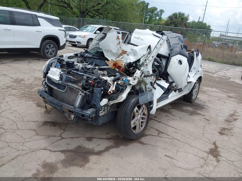 2011 Kia Soul +