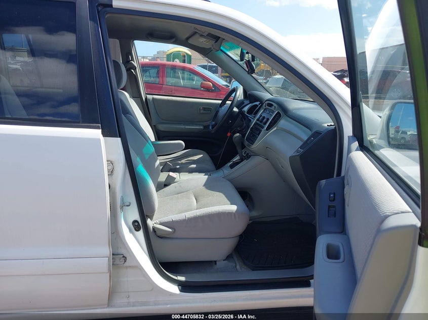 2004 Toyota Highlander V6