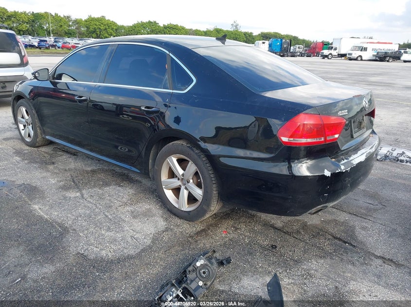 2012 Volkswagen Passat 2.5L Se