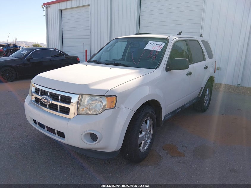 Vin: 1fmcu0c72bkb10173, lot: 45203053, ford escape xls 20112