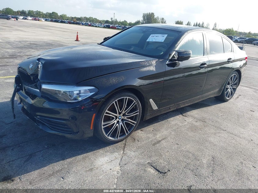2019 BMW 530I