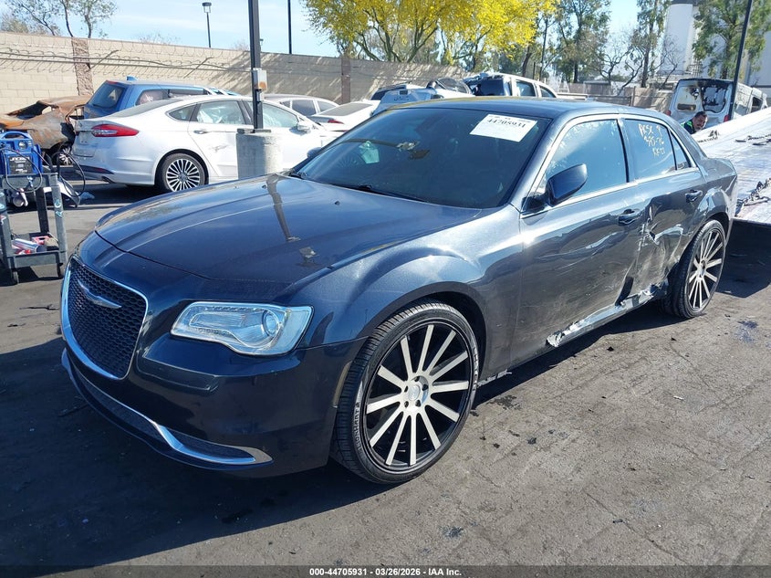 2015 Chrysler 300 Limited