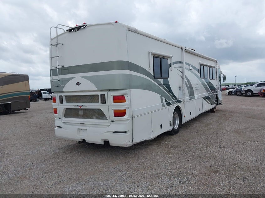 2001 SPARTAN MOTORS MOTORHOME auction photo 4
