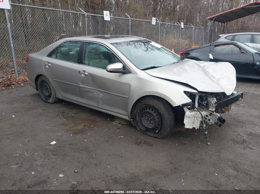 2013 Toyota Camry Le