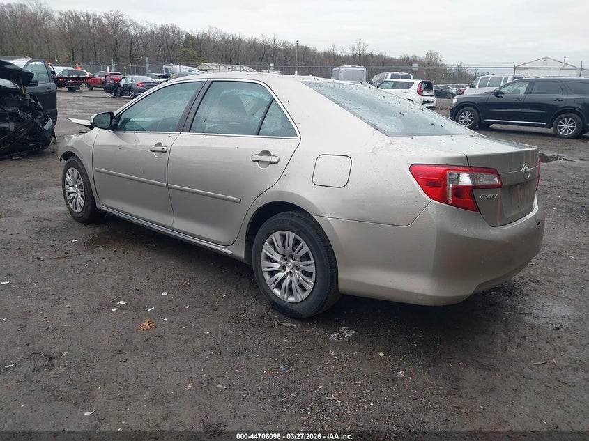 2013 Toyota Camry Le