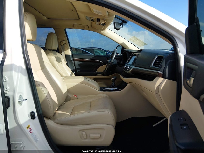 2014 Toyota Highlander Limited V6