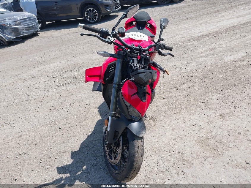 2026 DUCATI STREETFIGHTER auction photo 5