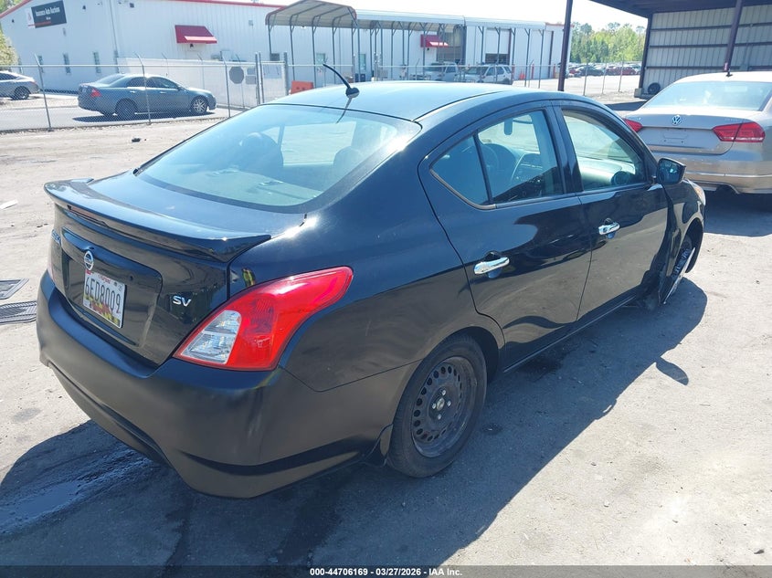 2017 Nissan Versa 1.6 Sv