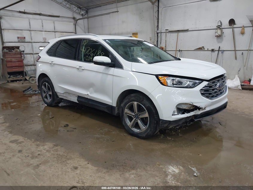 2020 Ford Edge Sel