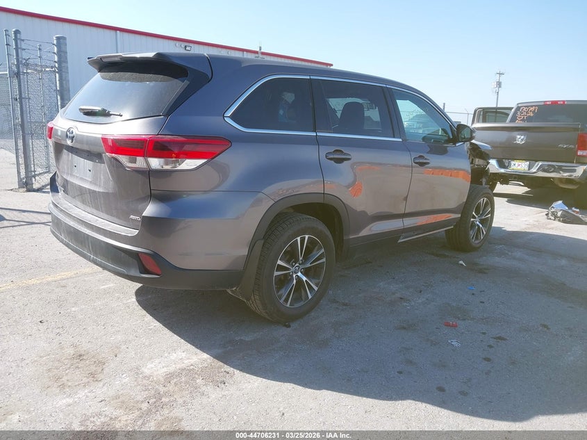2019 Toyota Highlander Le