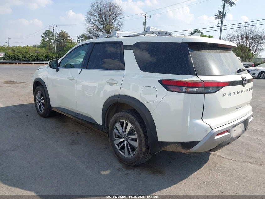 2022 Nissan Pathfinder Sl 4Wd