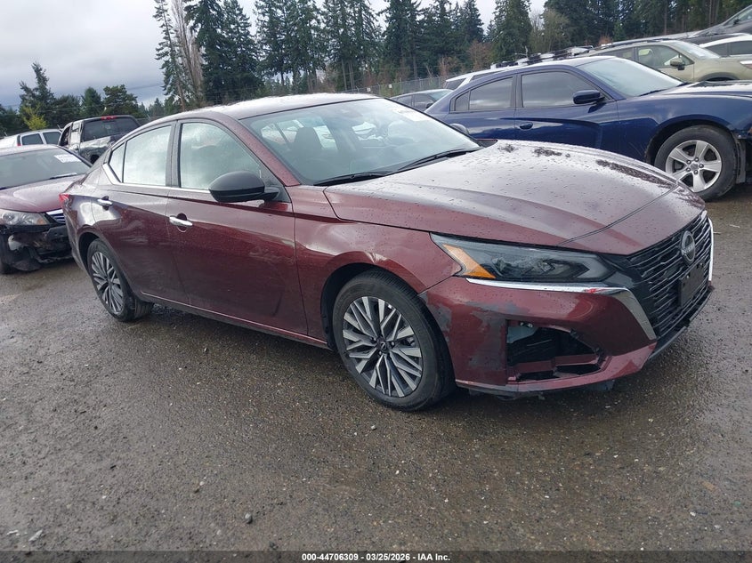 2025 Nissan Altima Sv Fwd