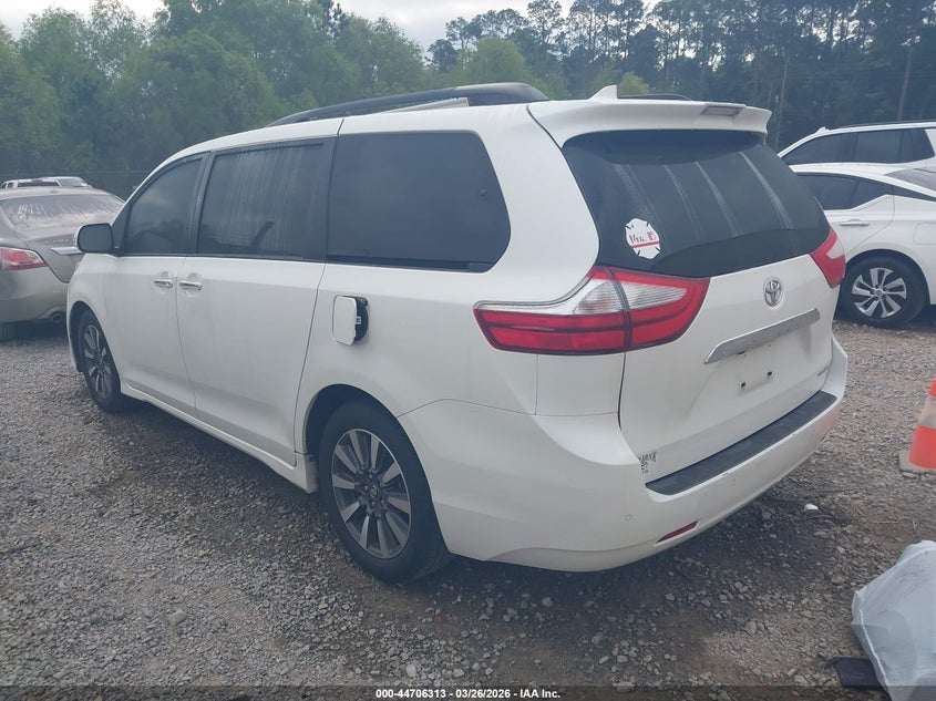 2019 Toyota Sienna Limited Premium 7 Passenger