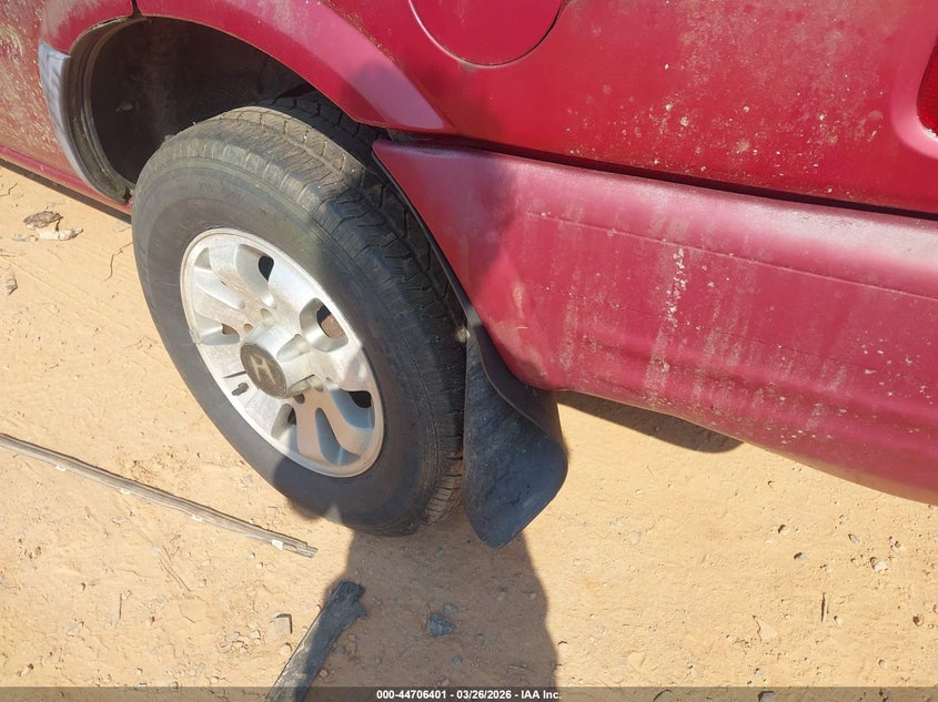 1998 Honda Passport Ex/Lx VIN: 4S6CM58W8W4423758 Lot: 44706401