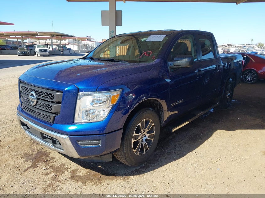 2022 Nissan Titan Sv 4X2