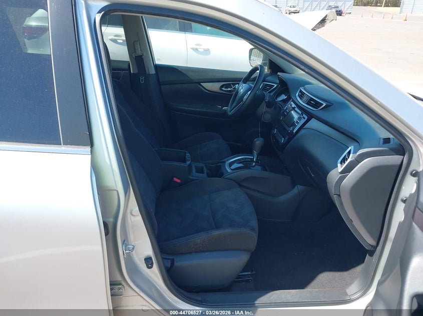 2015 Nissan Rogue Sv