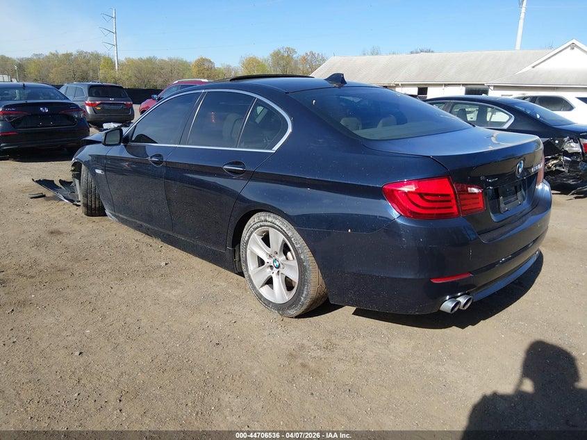 2011 BMW 528I