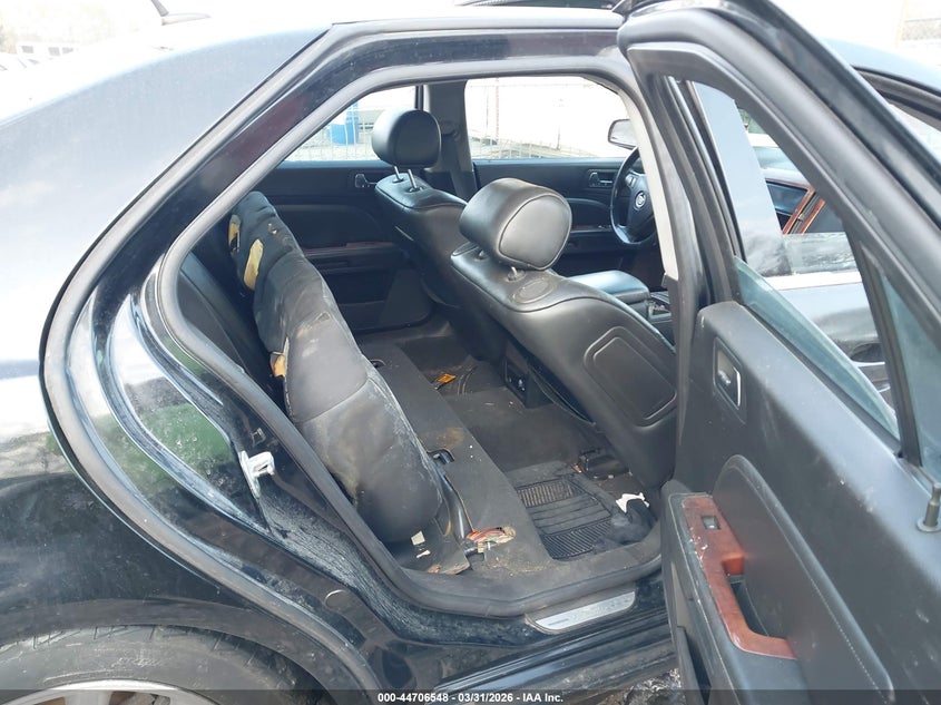 2007 Cadillac Sts V8 VIN: 1G6DC67AX70133985 Lot: 44706548