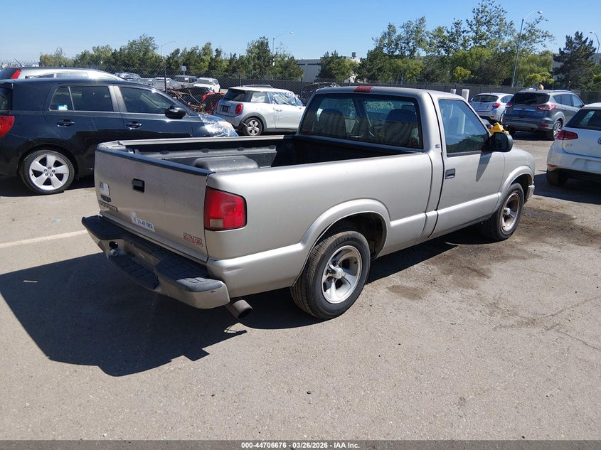 2001 Chevrolet S-10 Ls