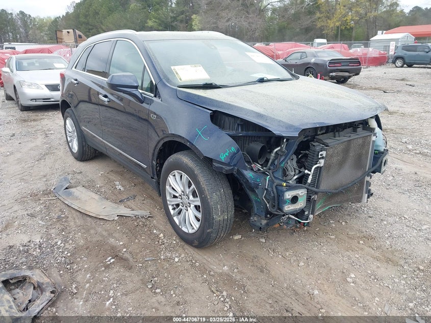 2017 CADILLAC XT5 STANDARD