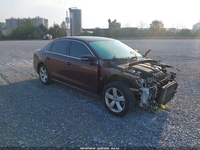 2013 Volkswagen Passat 2.5L Se