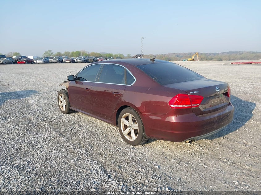 2013 Volkswagen Passat 2.5L Se