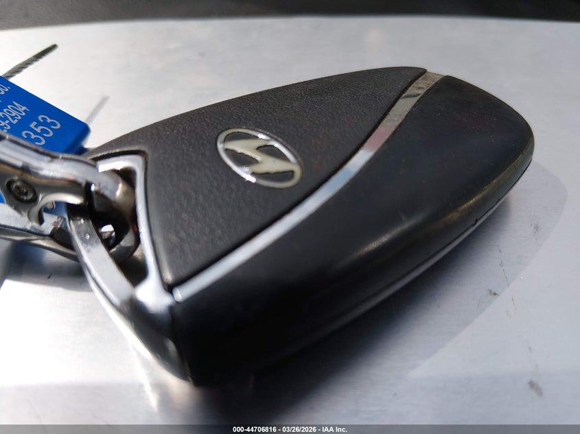 2015 Hyundai Azera VIN: KMHFG4JG2FA475303 Lot: 44706816