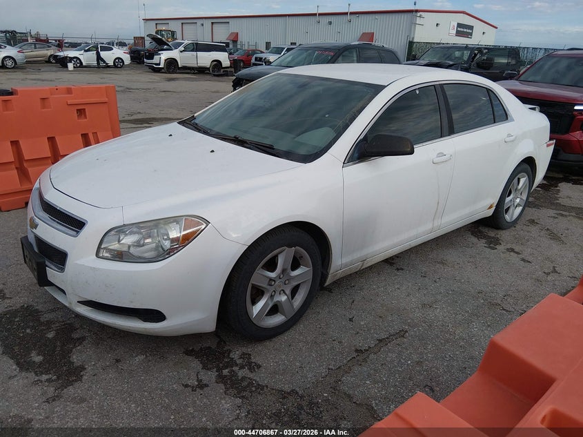 2011 CHEVROLET MALIBU auction photo 2