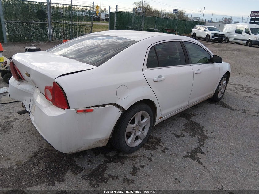 2011 CHEVROLET MALIBU auction photo 4
