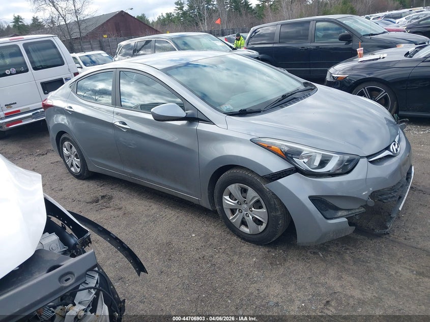 2016 Hyundai Elantra Se