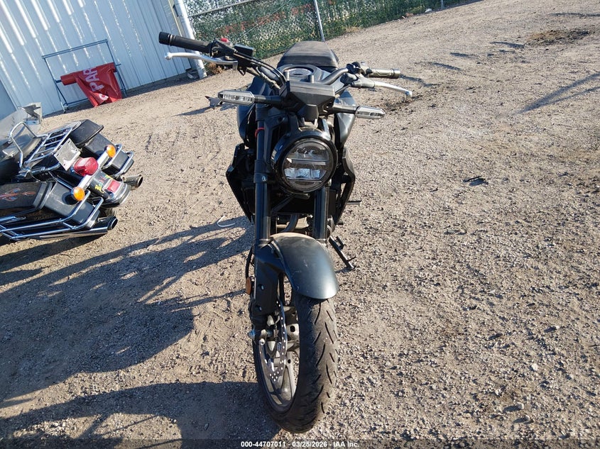 VIN MLHNC5555P5300030 2023 HONDA CBF300 NA