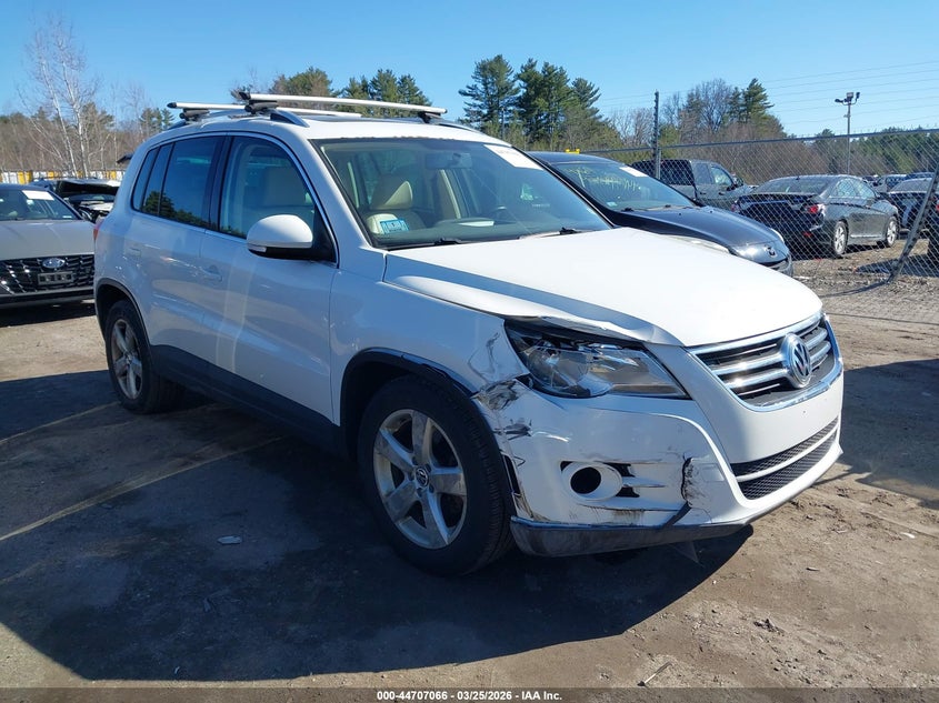 2010 Volkswagen Tiguan Wolfsburg Edition