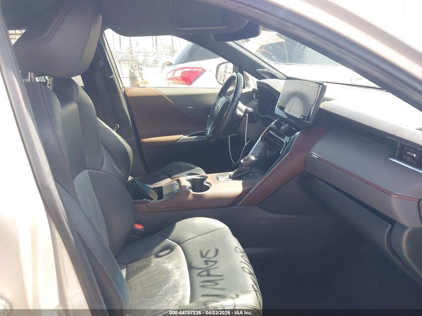 2021 Toyota Venza Xle