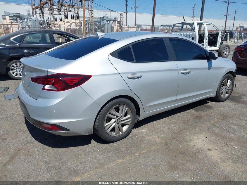 2019 Hyundai Elantra Sel