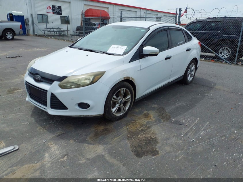 Vin: 1fadp3f23el295940, lot: 45204460, ford focus se 20142