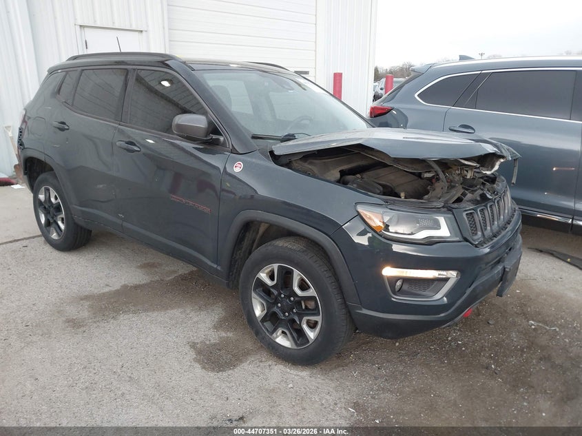 3C4NJDDB0HT575607 2017 Jeep New Compass Trailhawk 4X4 auction photo 1