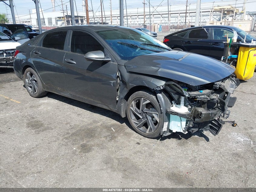 2024 Hyundai Elantra Hybrid Limited