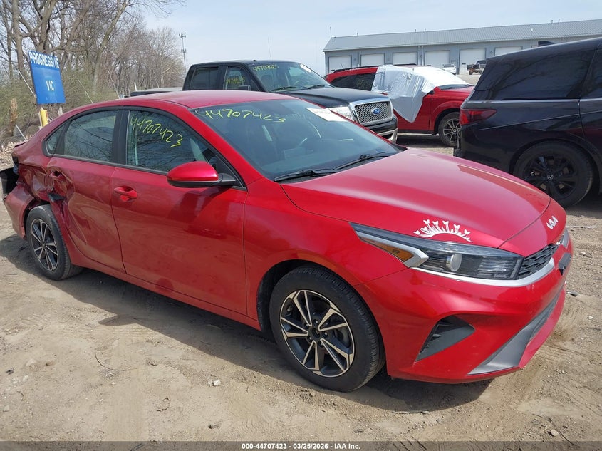 2023 Kia Forte Lxs