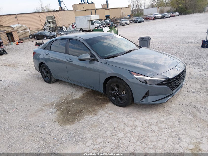 2021 HYUNDAI ELANTRA SEL