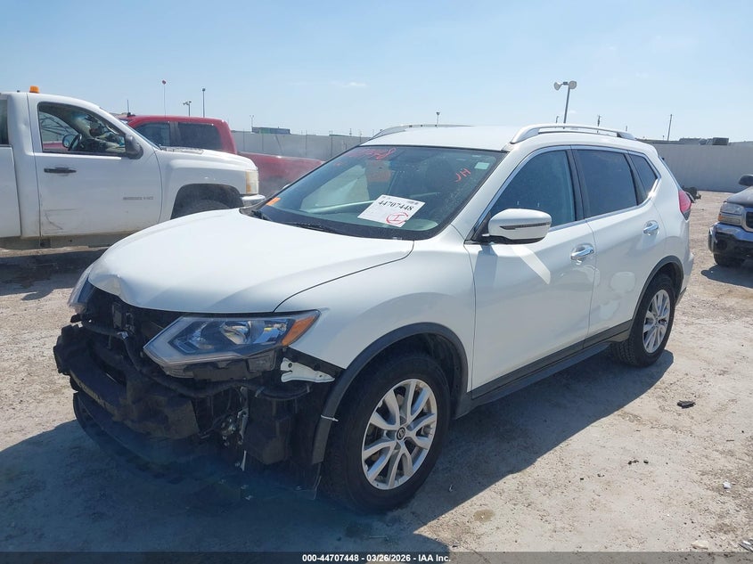 2017 Nissan Rogue Sv