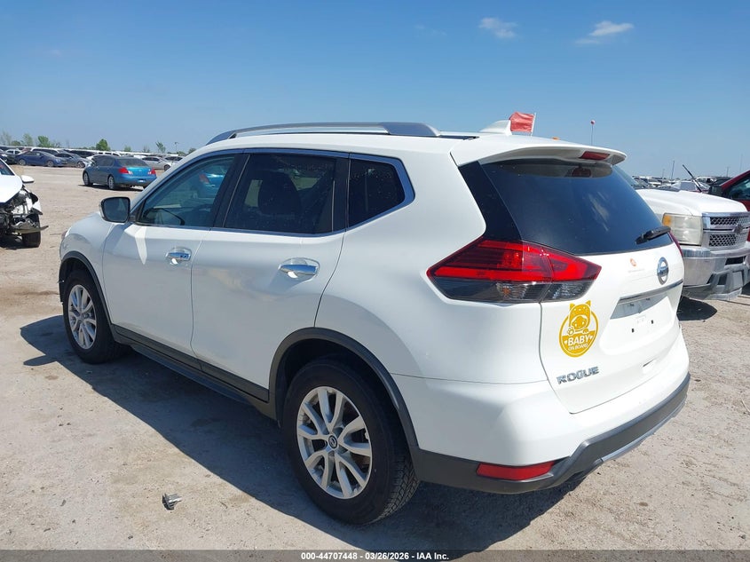 2017 Nissan Rogue Sv