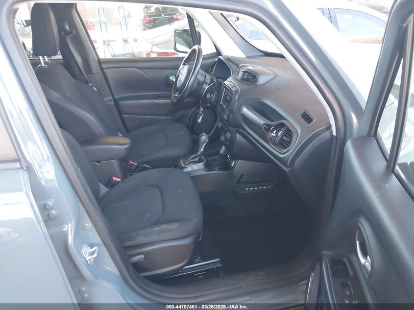 2018 Jeep Renegade Altitude Fwd