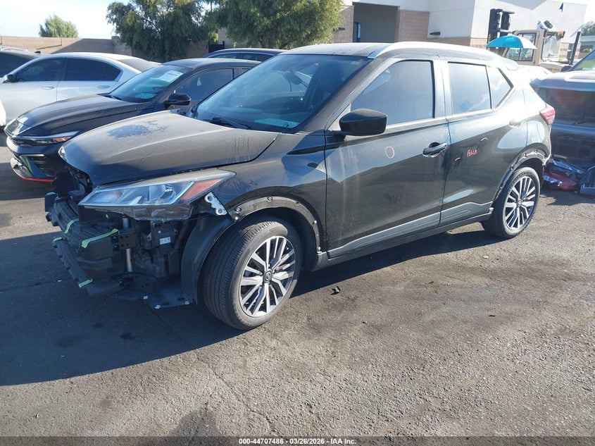 2021 Nissan Kicks Sv Xtronic Cvt