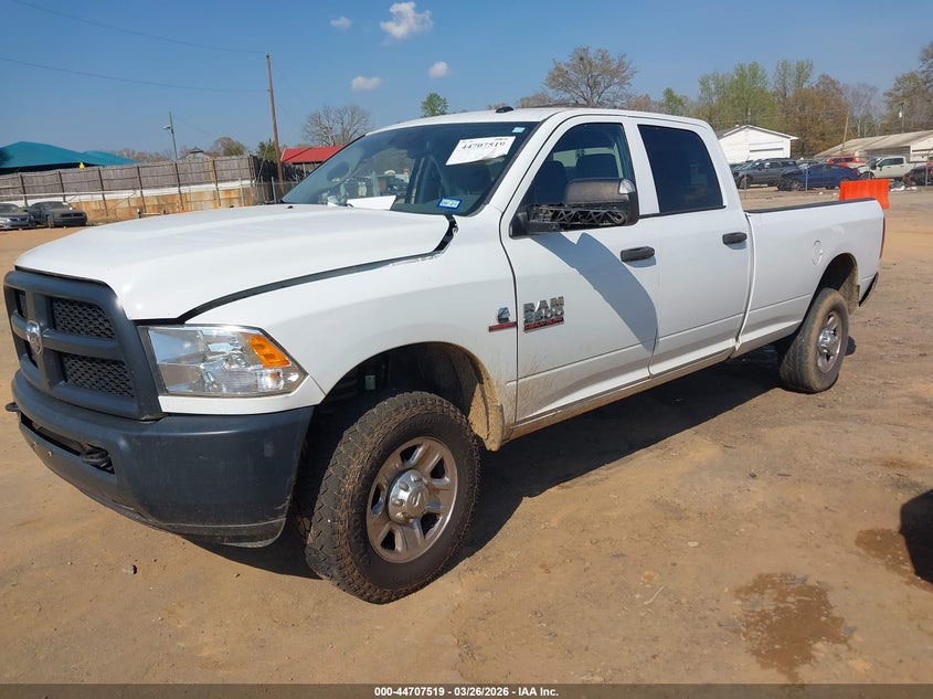 Vin: 3c6ur5hl0fg601147, lot: 45204650, ram 2500 tradesman 20152