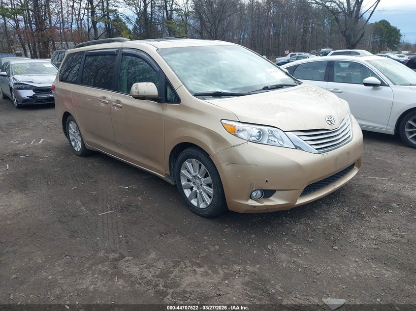2011 Toyota Sienna Limited V6