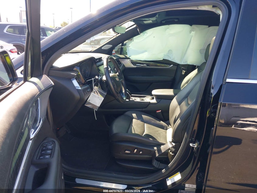 2023 CADILLAC XT6 auction photo 5
